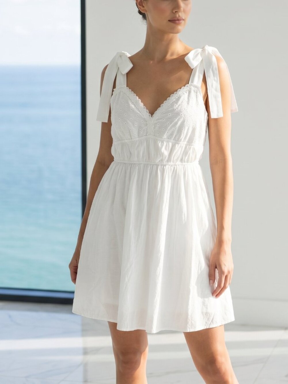 NEW $98 BLU PEPPER Nordstroms white eyelet bows mini dress M